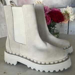 Vince Camuto Chelsey Booties